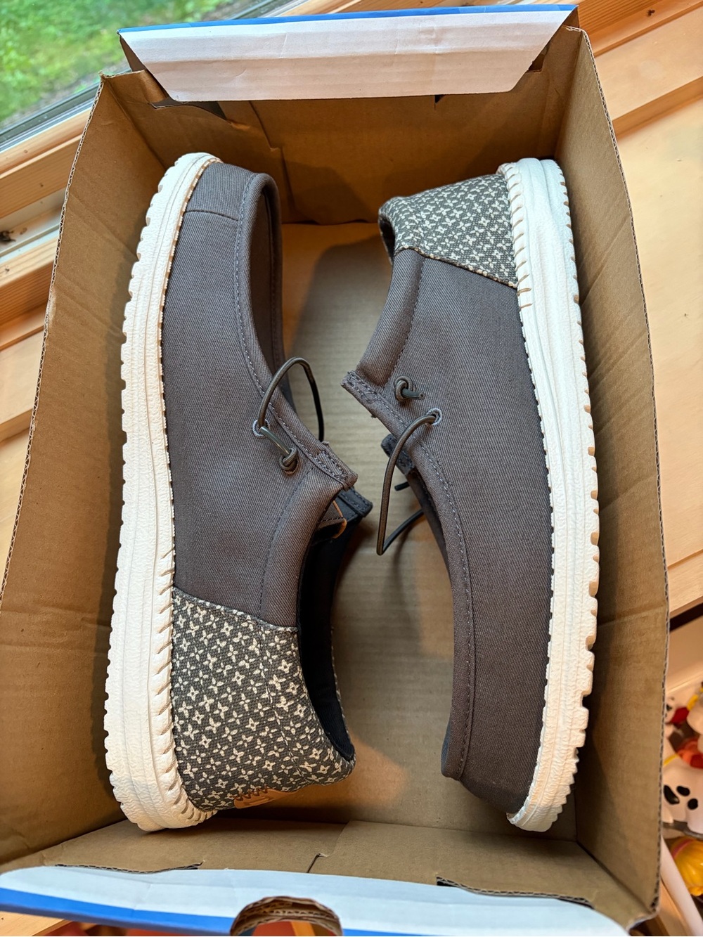 Men's Hey Dude Casual Shoes- New in Box